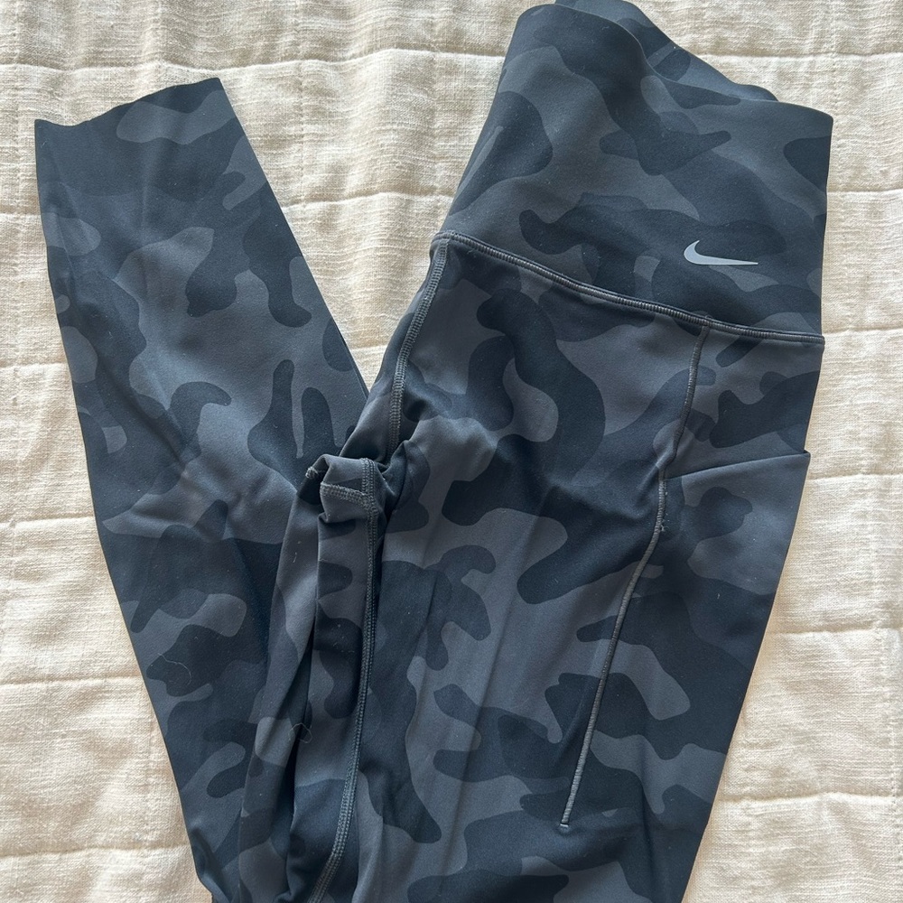 Nike Black and Gray Camo Leggings